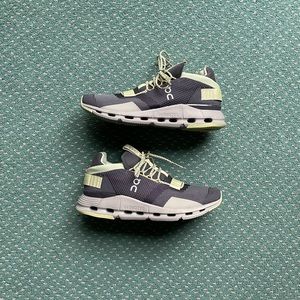 On Running Cloudnova Sneaker